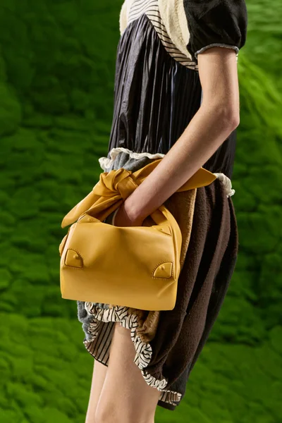 Look 13